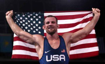 Olympic gold medalist David Taylor ‘considering’ potential MMA move, but 2024 games take priority